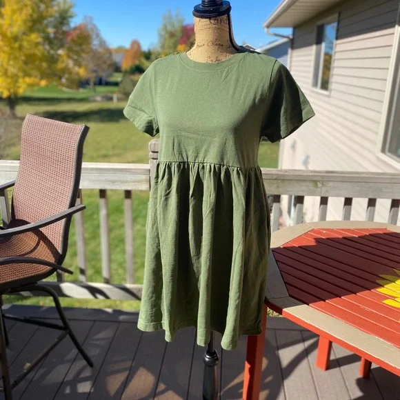 💚🍏Free People T-shirt dress - Picture 2 of 9